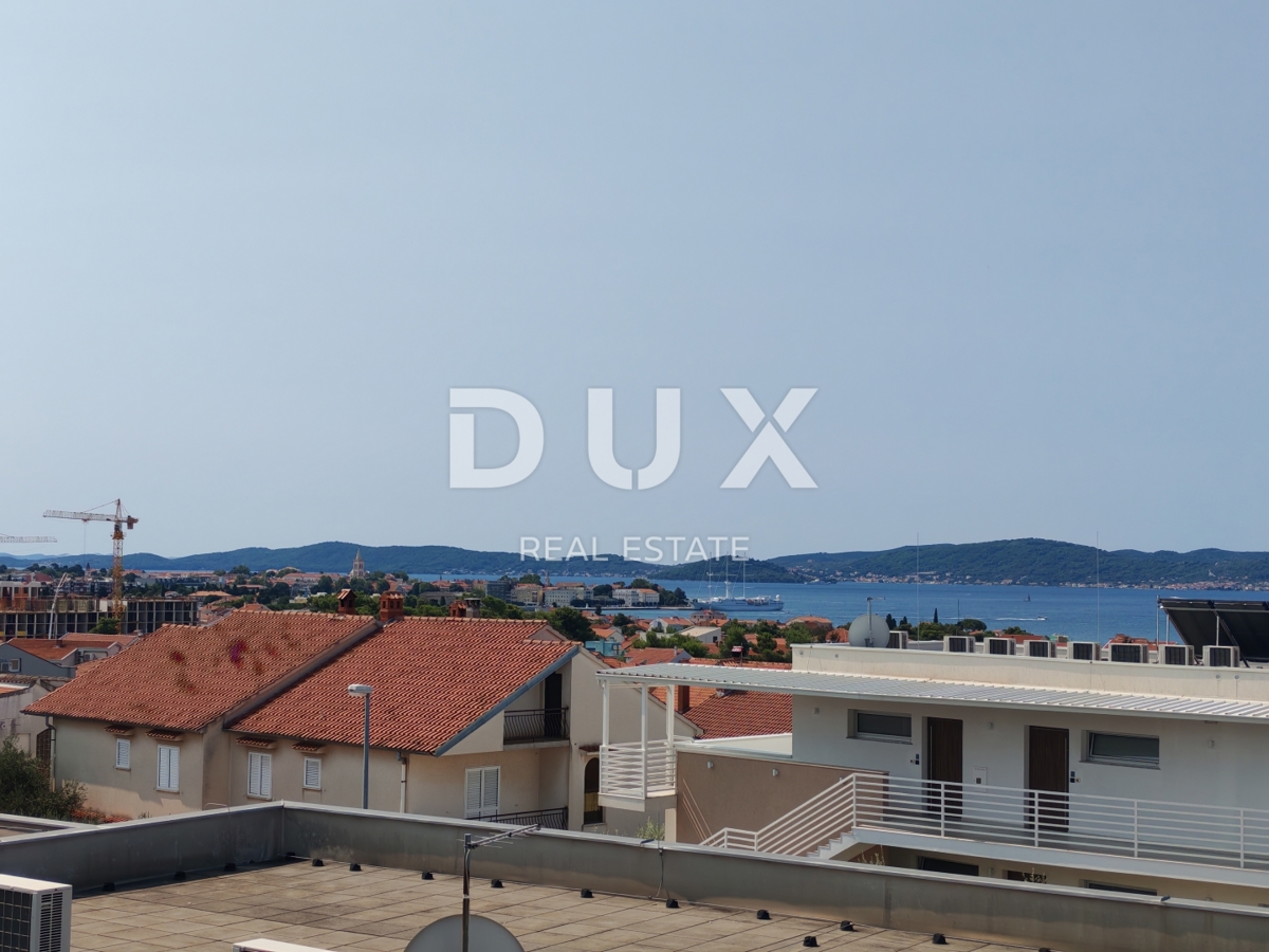 ZADAR, BORIK - Appartamento duplex completamente arredato con una splendida vista sul mare!