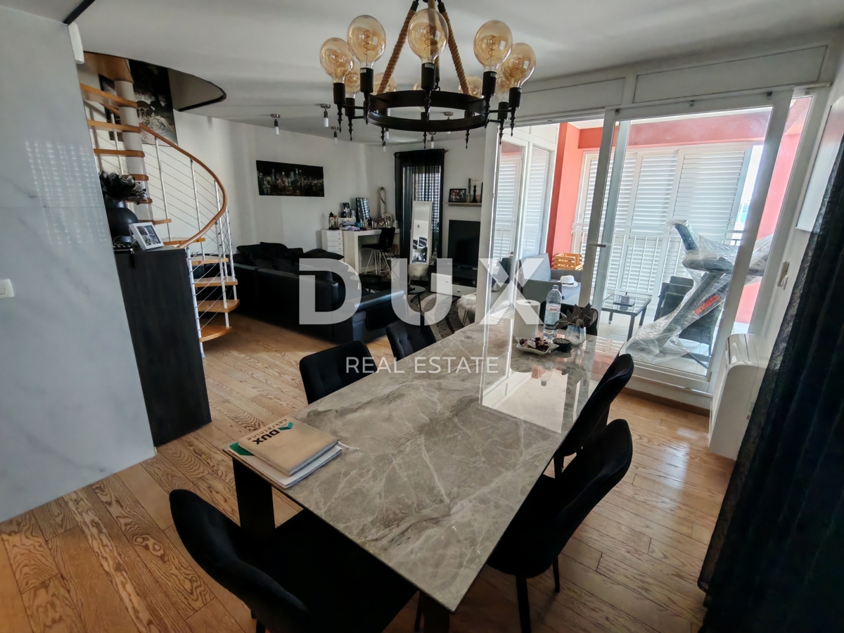 ZADAR, BORIK - Appartamento duplex completamente arredato con una splendida vista sul mare!