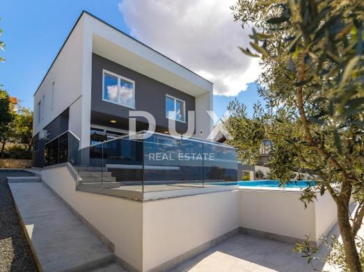 Casa Novi Vinodolski, 288m2