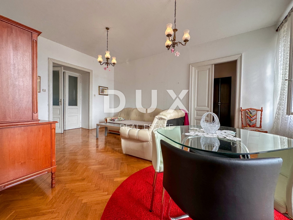 RIJEKA, CENTRO - elegante appartamento con 4 camere da letto e 3 balconi nel centro città