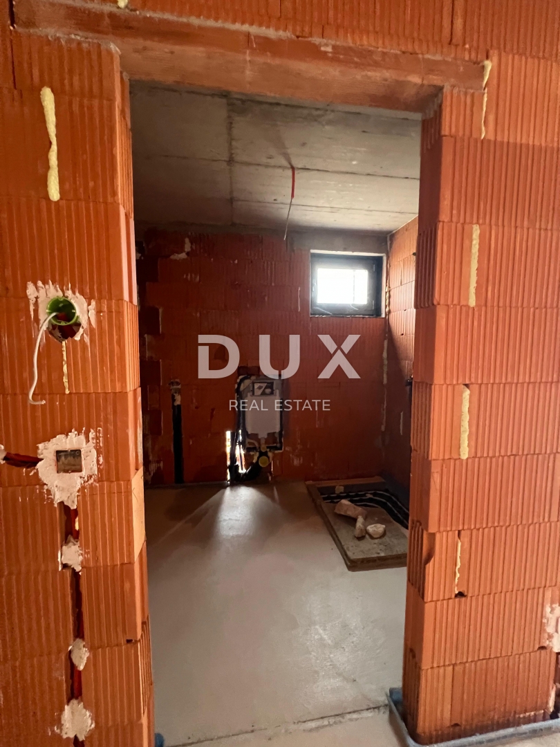 ISTRIA, SVETVINČENAT - La villa dei tuoi sogni con piscina, jacuzzi e vista mozzafiato!