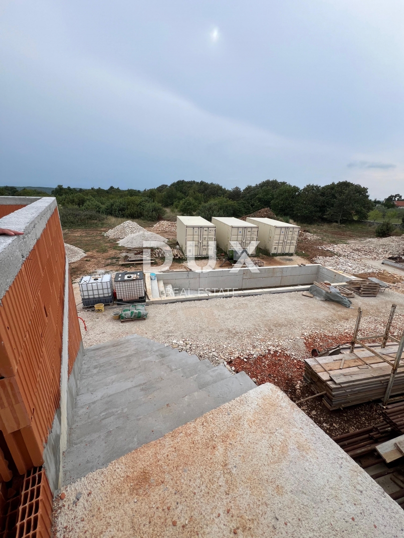 ISTRIA, SVETVINČENAT - La villa dei tuoi sogni con piscina, jacuzzi e vista mozzafiato!
