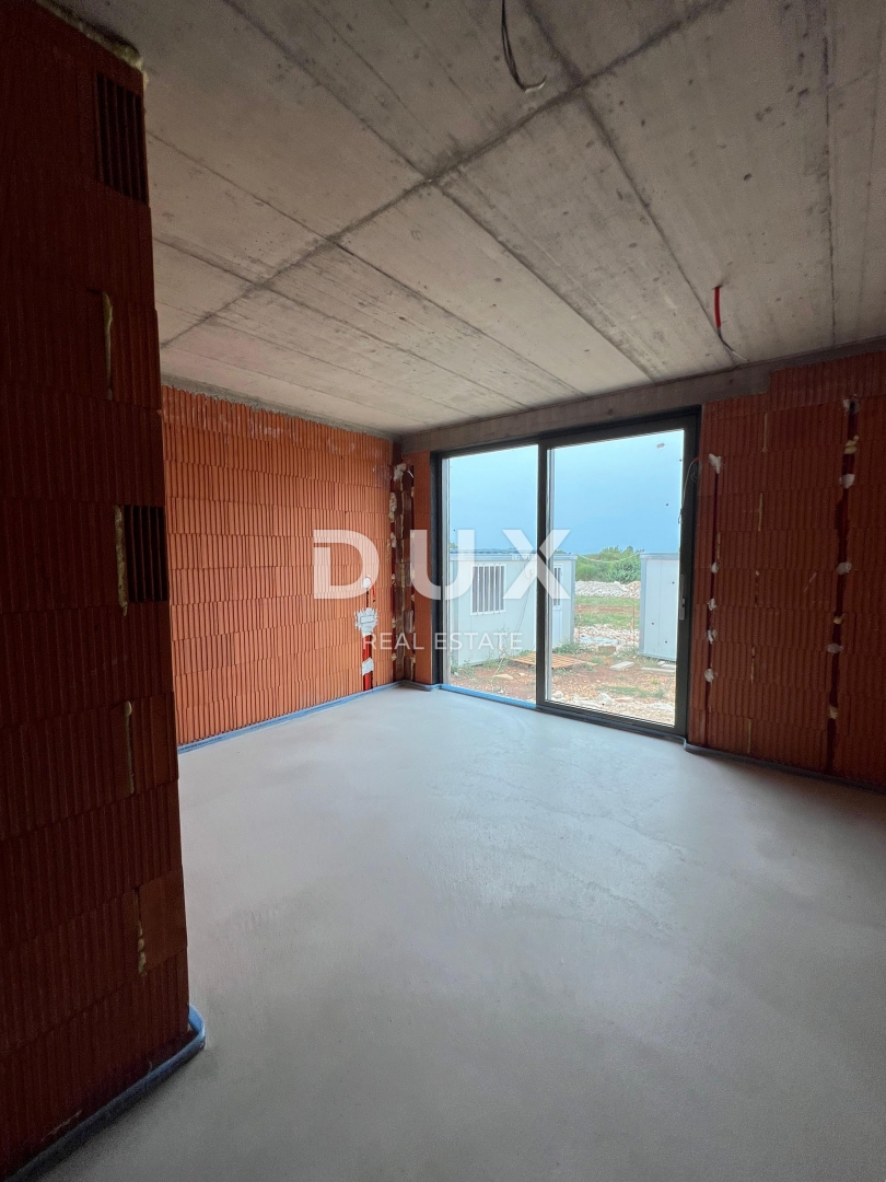 ISTRIA, SVETVINČENAT - La villa dei tuoi sogni con piscina, jacuzzi e vista mozzafiato!