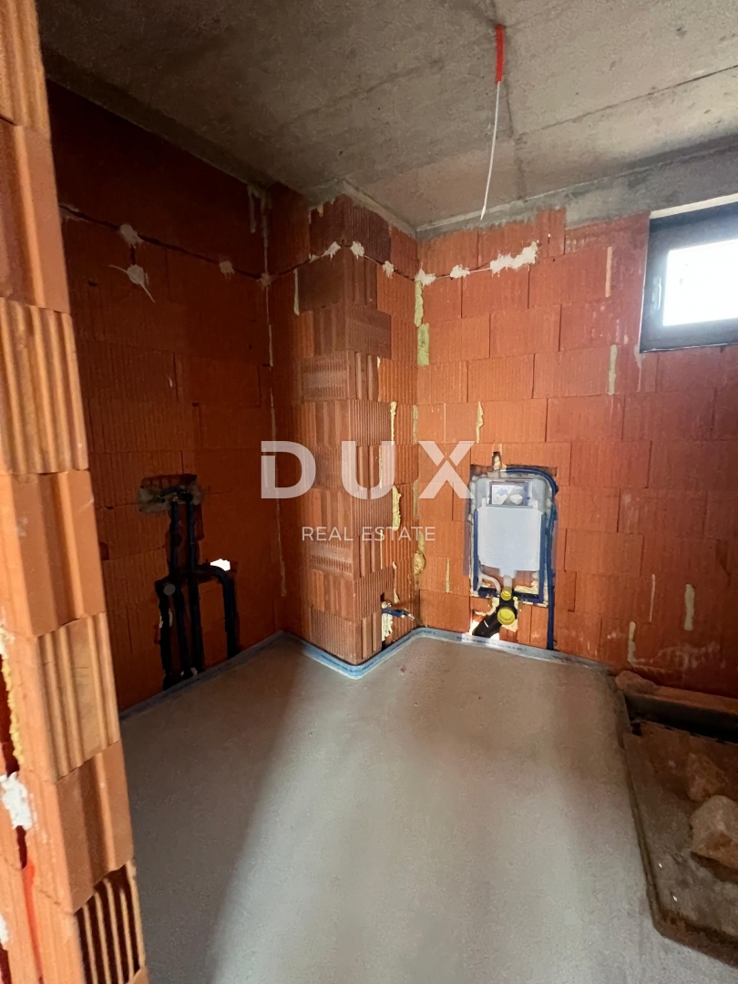 ISTRIA, SVETVINČENAT - La villa dei tuoi sogni con piscina, jacuzzi e vista mozzafiato!