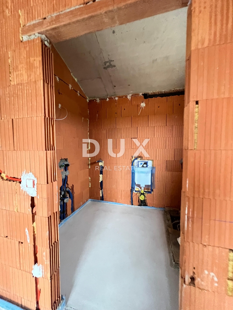 ISTRIA, SVETVINČENAT - La villa dei tuoi sogni con piscina, jacuzzi e vista mozzafiato!