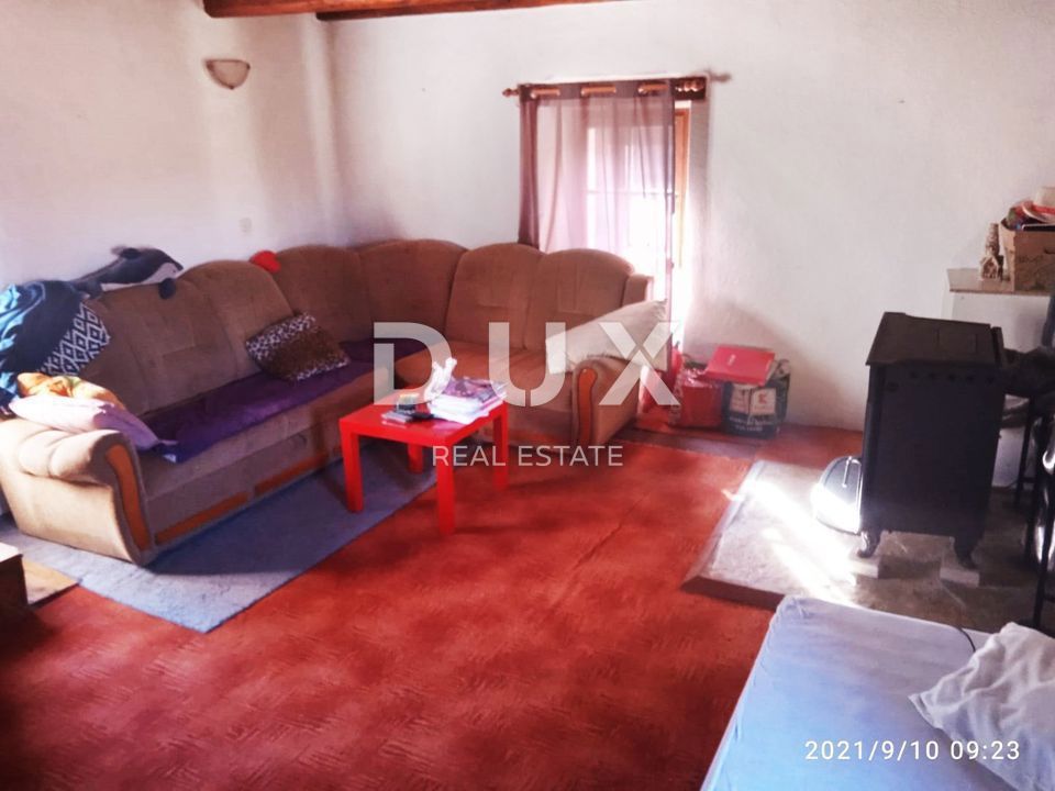 ISTRIA, UMAG - Casa in pietra ultima di fila vicino al mare