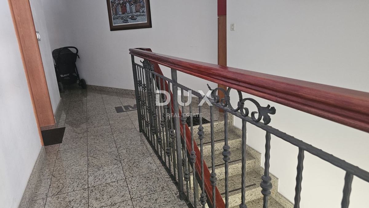 ABBAZIA, CENTRO - Monolocale 31m2 con vista mare e piscina ad uso esclusivo