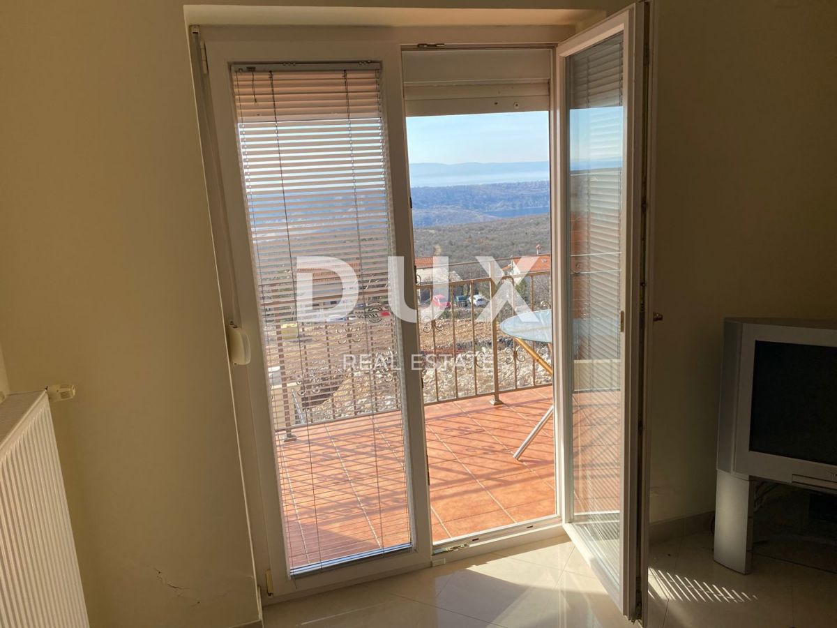 KRALJEVICA, ŠMRIKA - casa indipendente con piscina, garage, giardino e vista mare! OPPORTUNITÀ!