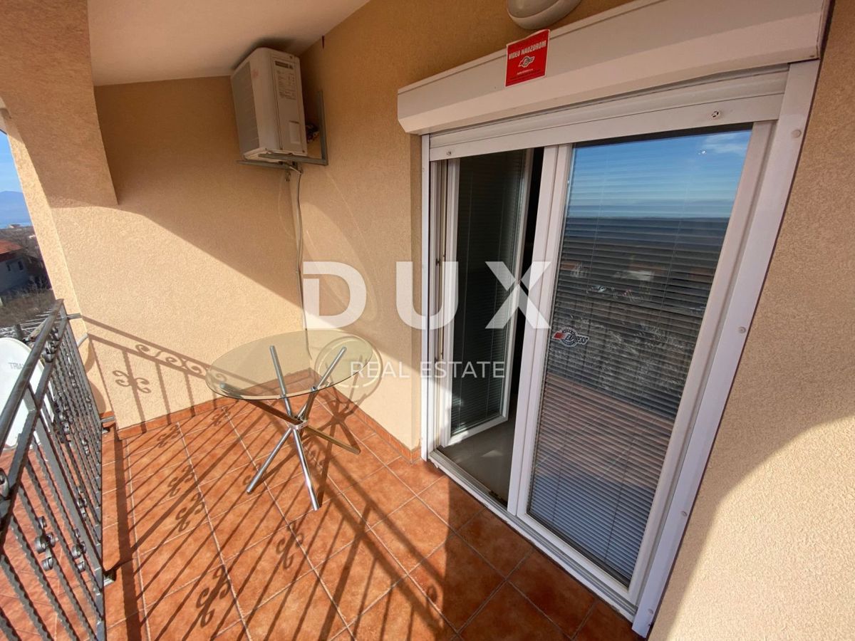 KRALJEVICA, ŠMRIKA - casa indipendente con piscina, garage, giardino e vista mare! OPPORTUNITÀ!