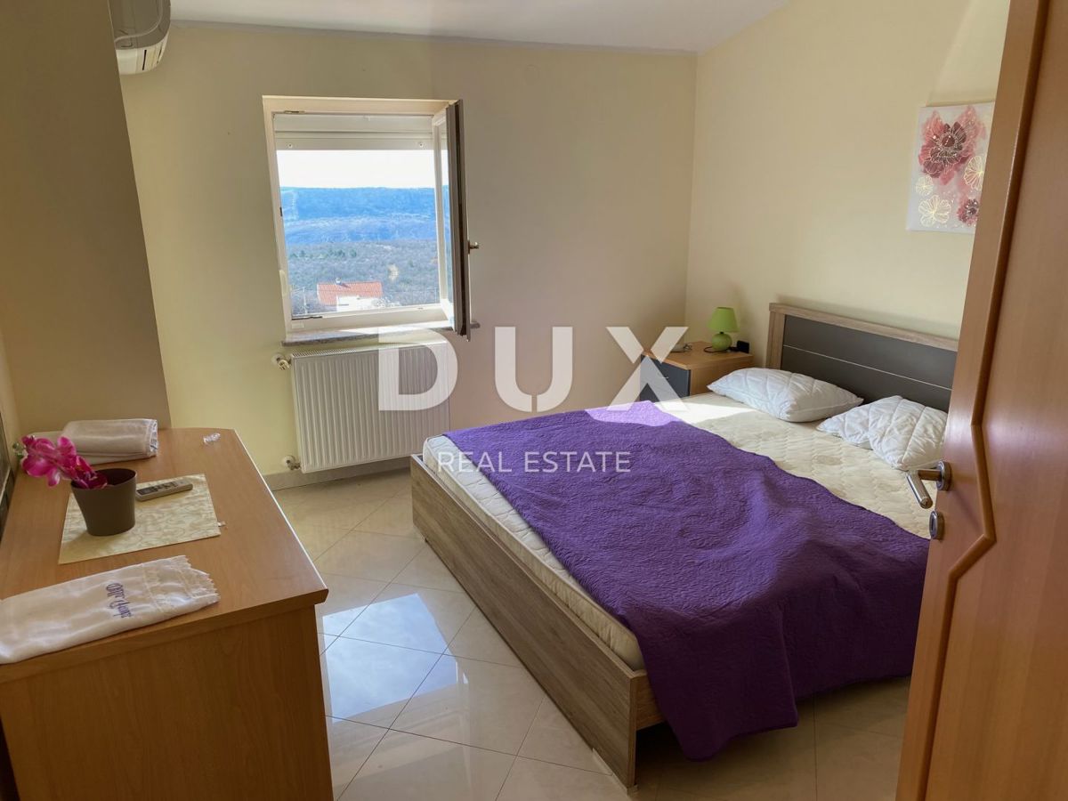 KRALJEVICA, ŠMRIKA - casa indipendente con piscina, garage, giardino e vista mare! OPPORTUNITÀ!