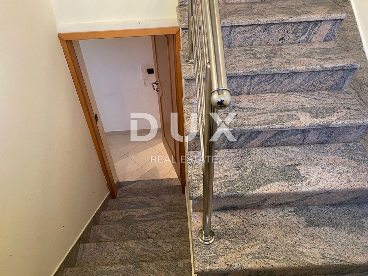 KRALJEVICA, ŠMRIKA - casa indipendente con piscina, garage, giardino e vista mare! OPPORTUNITÀ!