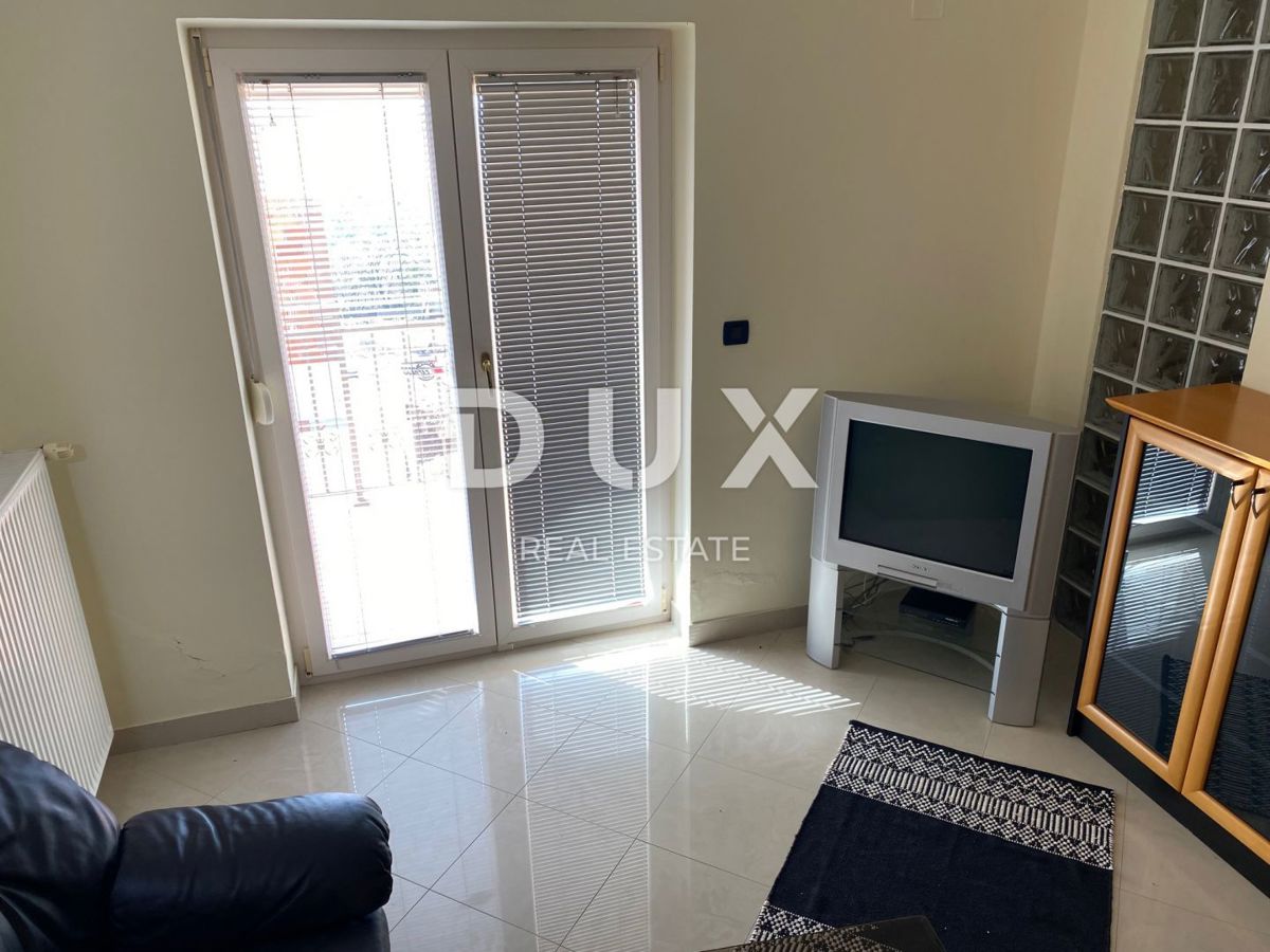 KRALJEVICA, ŠMRIKA - casa indipendente con piscina, garage, giardino e vista mare! OPPORTUNITÀ!