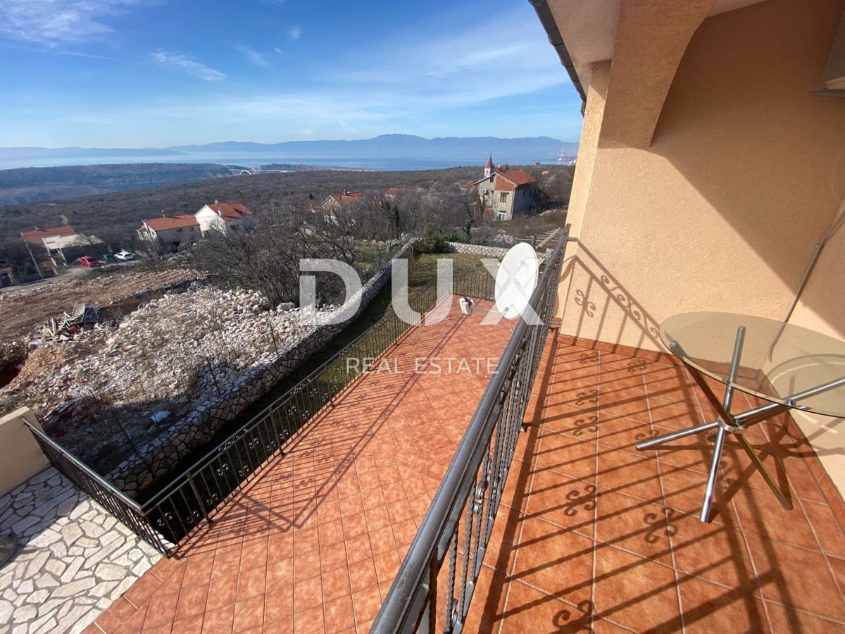 KRALJEVICA, ŠMRIKA - casa indipendente con piscina, garage, giardino e vista mare! OPPORTUNITÀ!