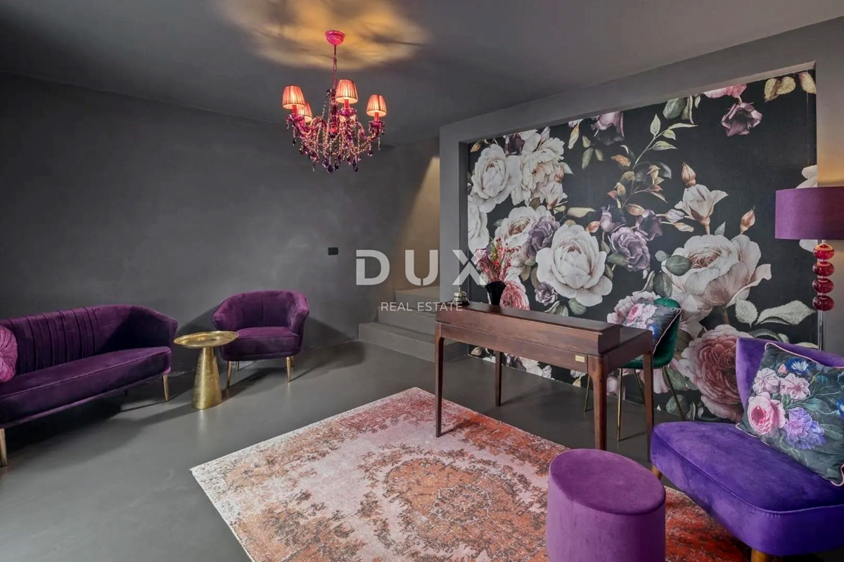 ISTRIA, PARENZO - Casa in pietra di design