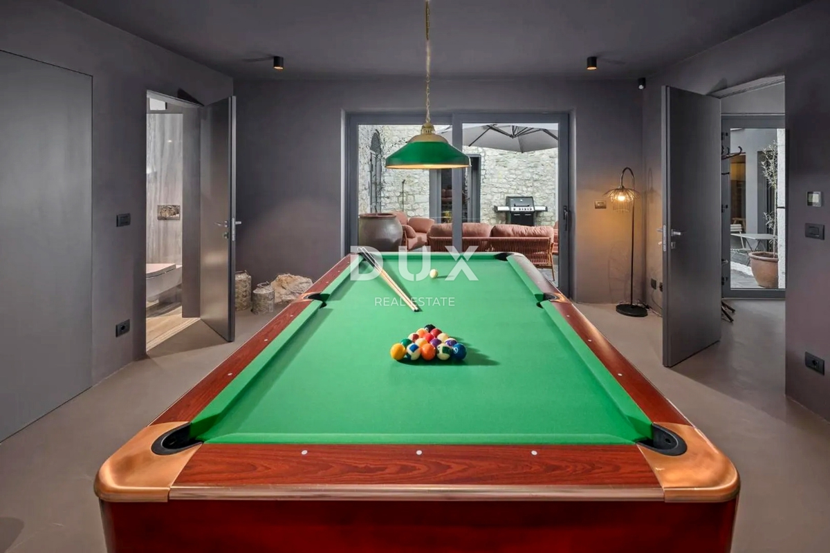 ISTRIA, PARENZO - Casa in pietra di design