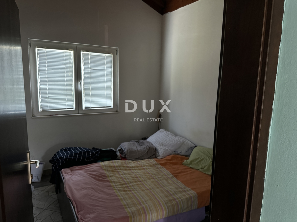 ZADAR, MURVICA – Casa a un piano in posizione privilegiata, terreno di 600 m²