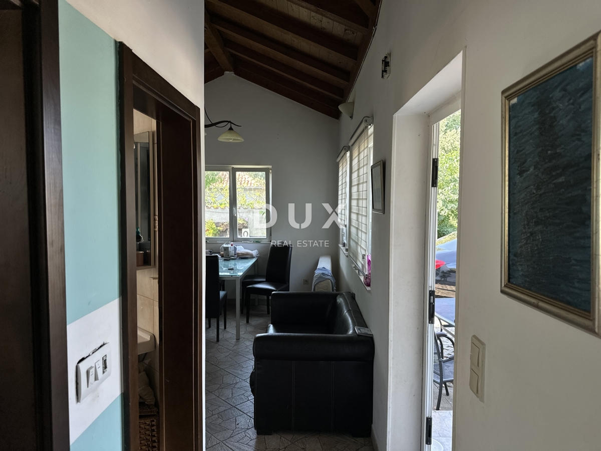 ZADAR, MURVICA – Casa a un piano in posizione privilegiata, terreno di 600 m²