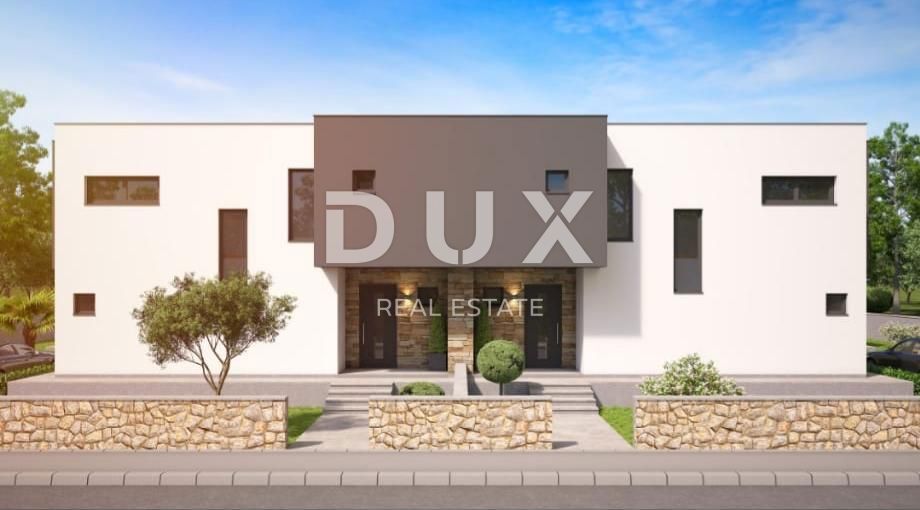 ISTRIA, LABIN - Casa bifamiliare moderna di alta qualità in una posizione molto tranquilla!