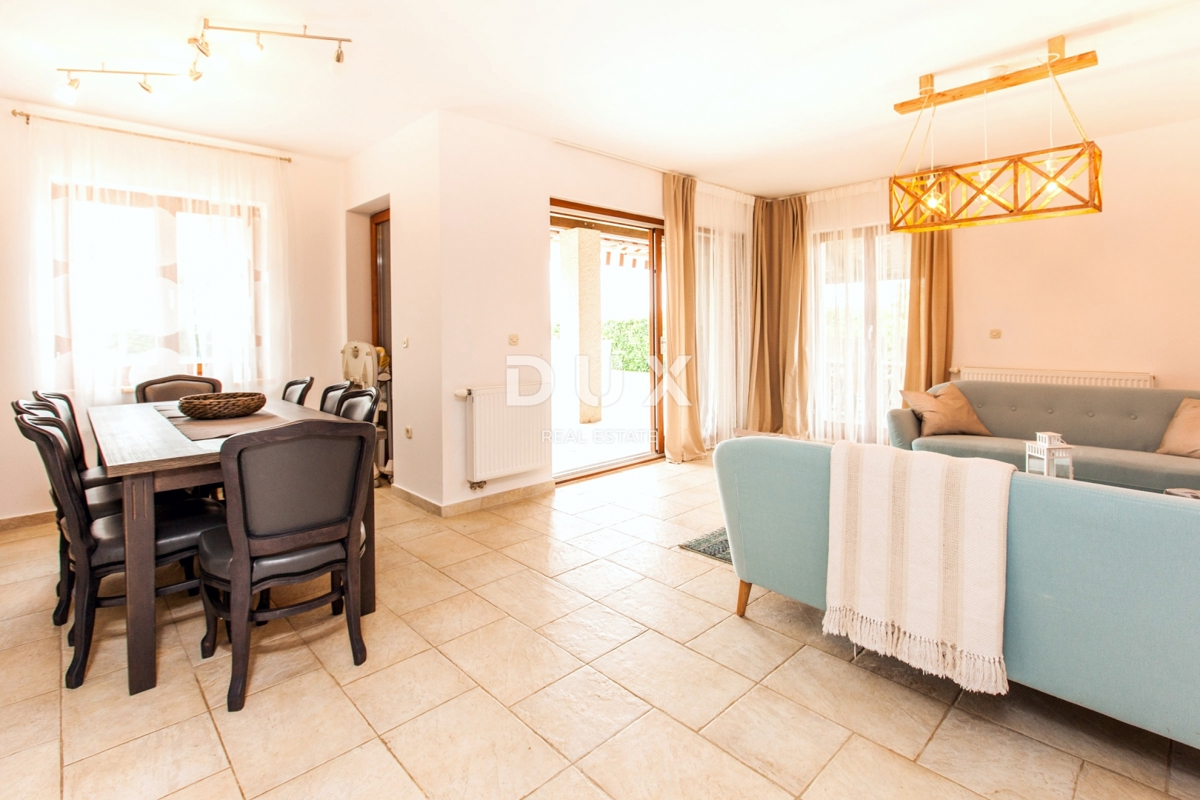 ISTRIA, VIŠNJAN - Casa rustica con piscina