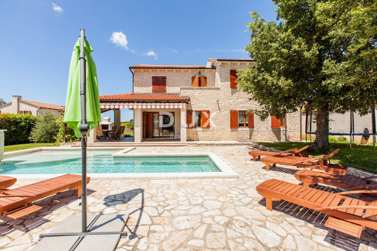 ISTRIA, VIŠNJAN - Casa rustica con piscina