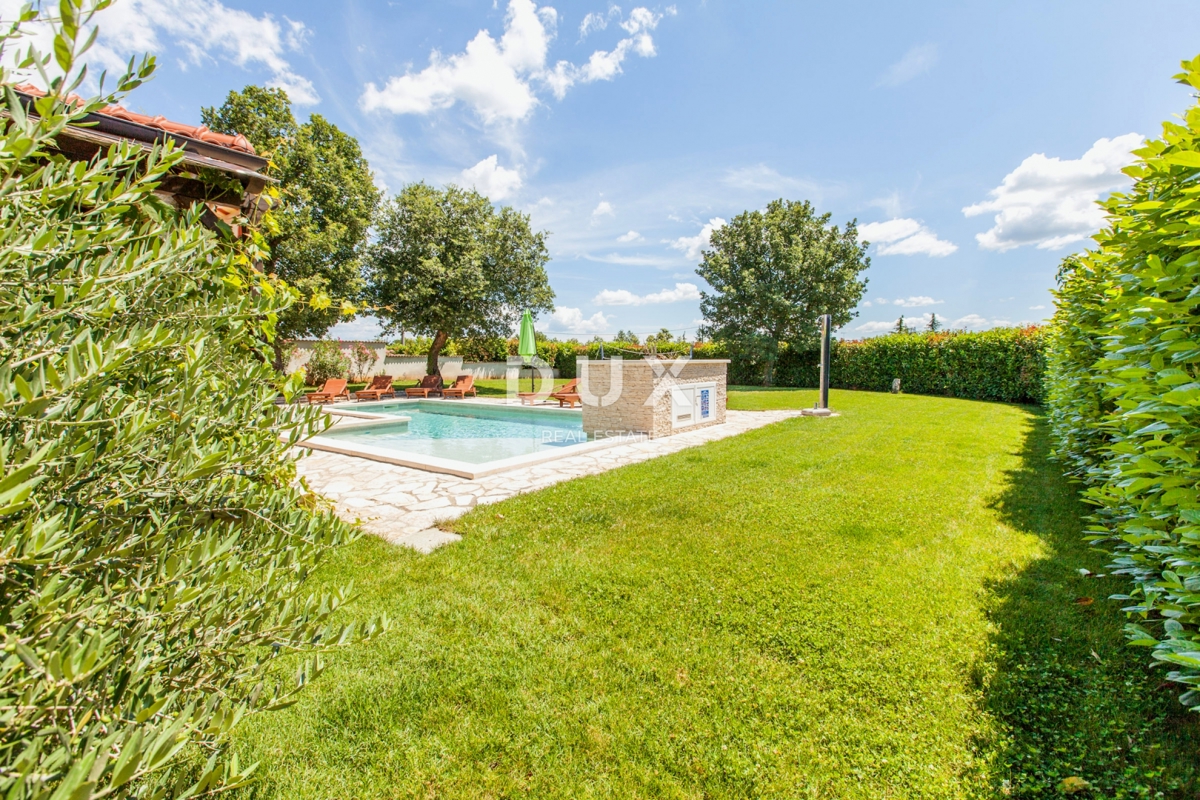 ISTRIA, VIŠNJAN - Casa rustica con piscina