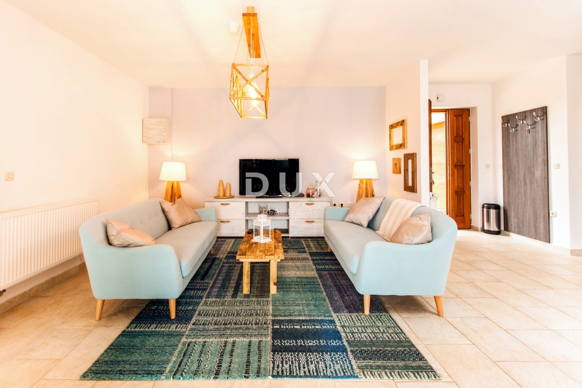 ISTRIA, VIŠNJAN - Casa rustica con piscina