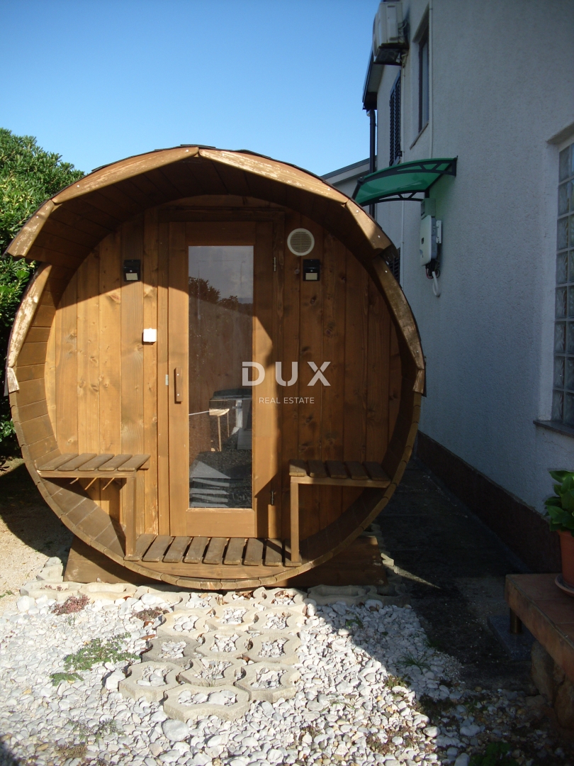 ISOLA DI KRK, PUNAT - Casa indipendente con piscina a 500 m dal mare