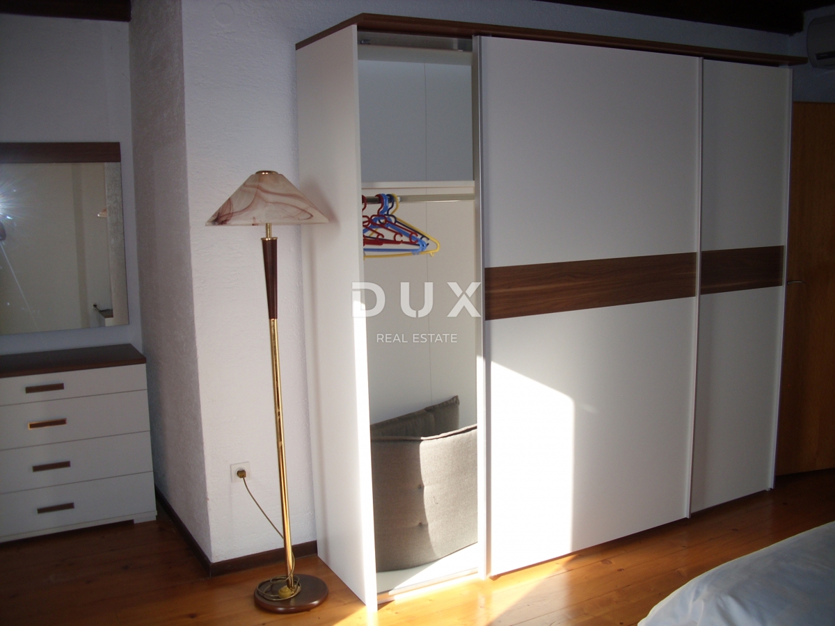 ISOLA DI KRK, PUNAT - Casa indipendente con piscina a 500 m dal mare