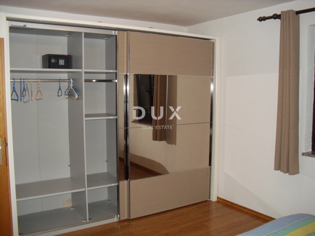 ISOLA DI KRK, PUNAT - Casa indipendente con piscina a 500 m dal mare