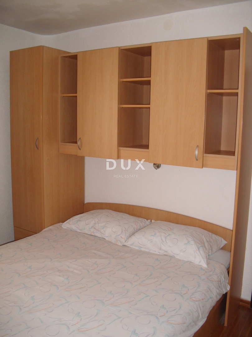 ISOLA DI KRK, PUNAT - Casa indipendente con piscina a 500 m dal mare