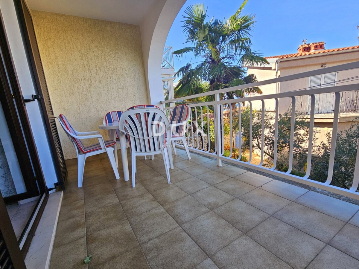 ISOLA DI KRK, MALINSKA - Appartamento con parcheggio a 30 m dal mare