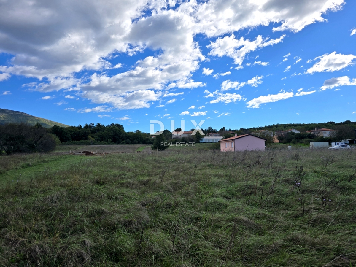 ISTRIA, ALBONA - Terreno edificabile urbanizzato