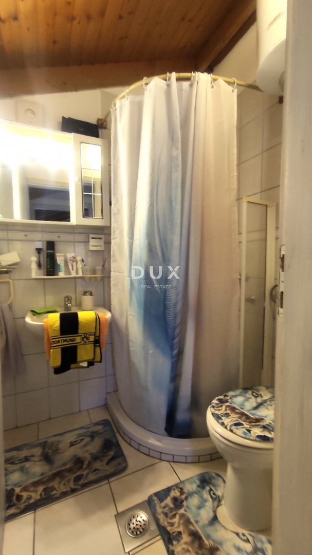 MURTER, BETINA - OCCASIONE! Affascinante casa in pietra su 3 piani