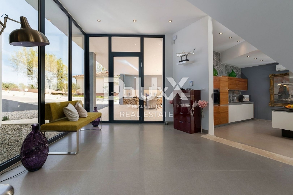 ISTRIA, VIŠNJAN – Villa di design di lusso con 6 camere da letto, piscina e ampio giardino