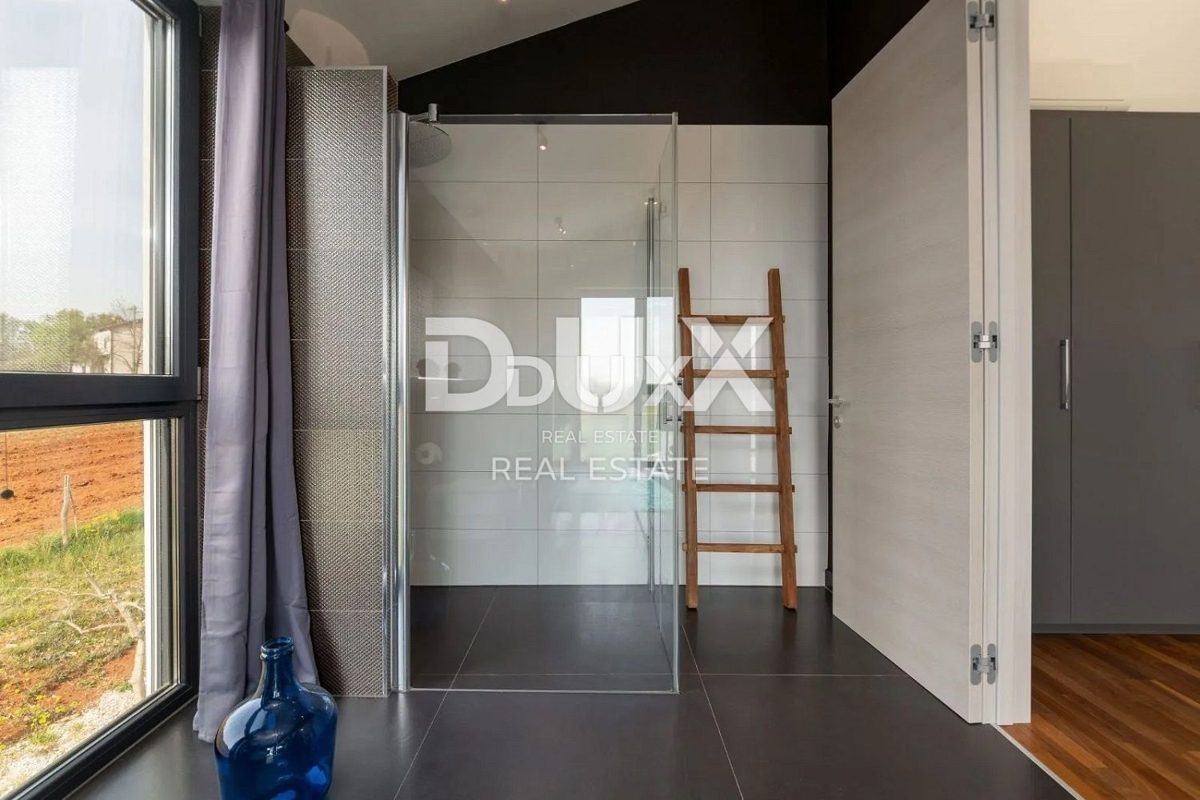 ISTRIA, VIŠNJAN – Villa di design di lusso con 6 camere da letto, piscina e ampio giardino