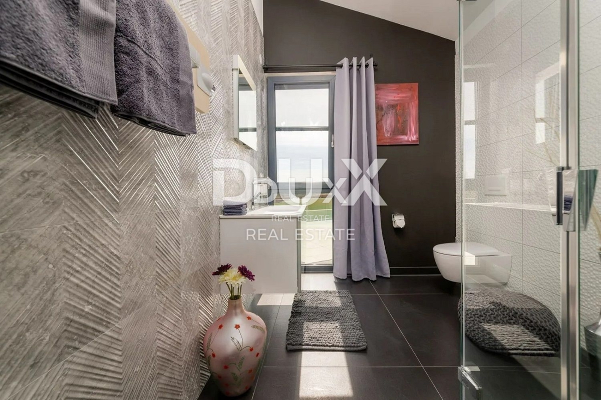 ISTRIA, VIŠNJAN – Villa di design di lusso con 6 camere da letto, piscina e ampio giardino