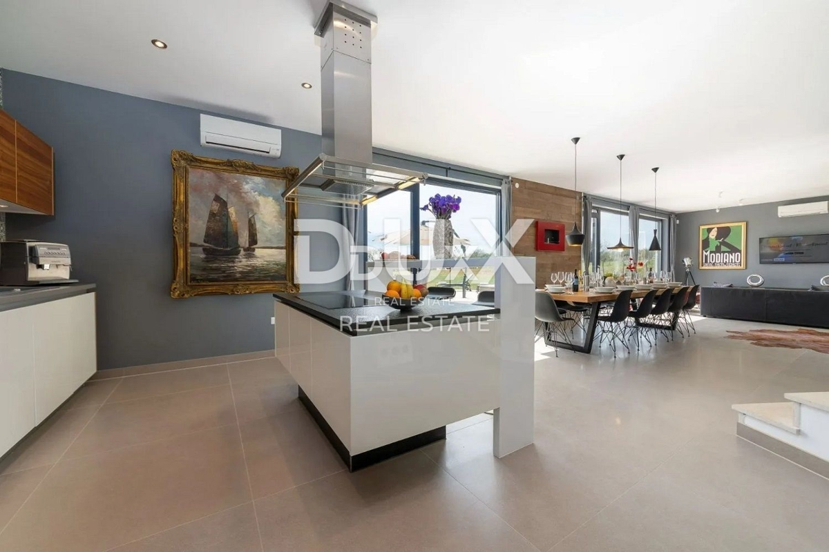 ISTRIA, VIŠNJAN – Villa di design di lusso con 6 camere da letto, piscina e ampio giardino