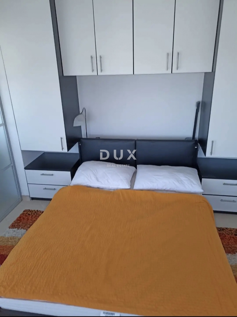 ISTRIA, MEDOLINO - Appartamento con due camere da letto in prima fila al mare!