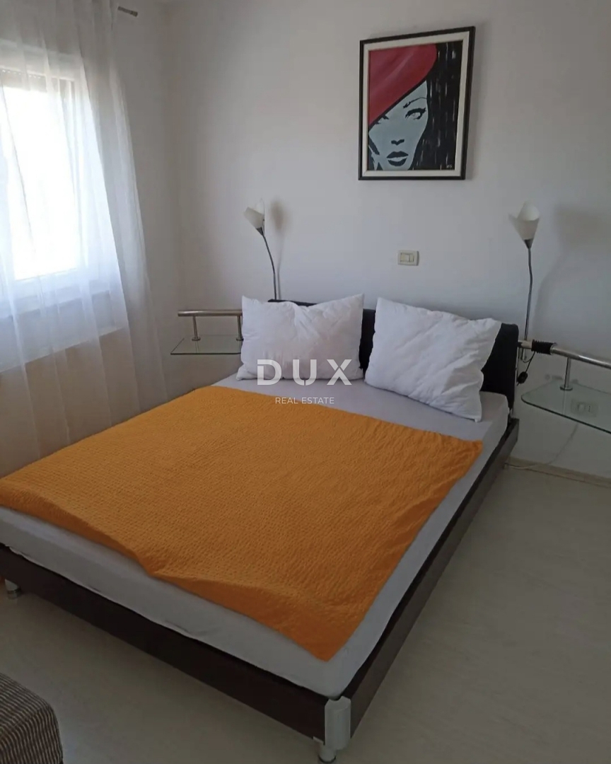 ISTRIA, MEDOLINO - Appartamento con due camere da letto in prima fila al mare!