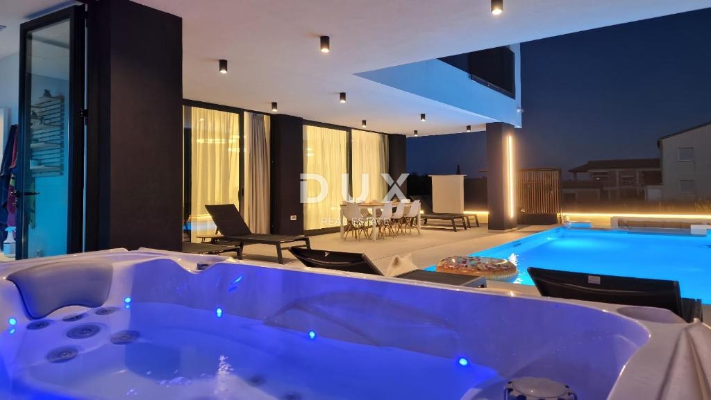 ZADAR, KOŽINO - Villa di lusso con vista mare! Riscaldamento a pavimento, pompa di calore, piscina...