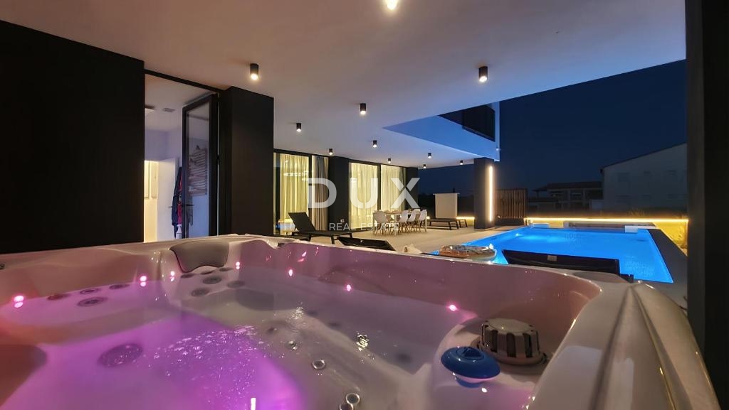 ZADAR, KOŽINO - Villa di lusso con vista mare! Riscaldamento a pavimento, pompa di calore, piscina...
