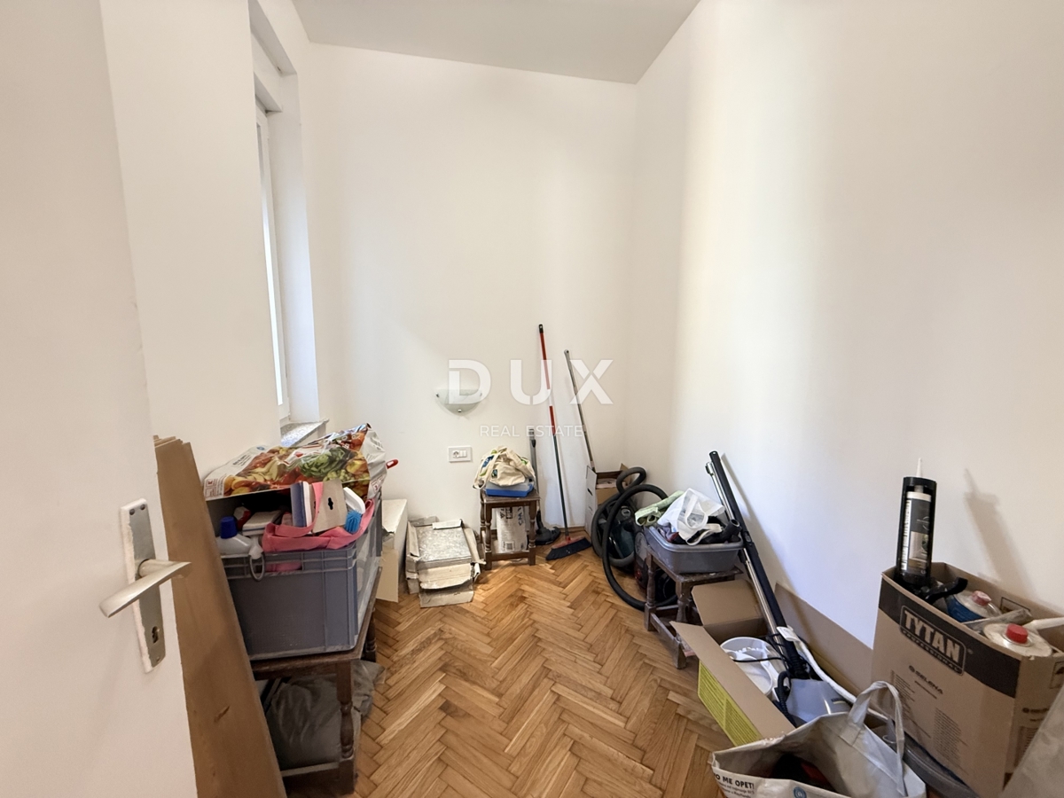 RIJEKA, POTOK - arredato 3 camere da letto + soggiorno con garage e 3 balconi, 2 bagni