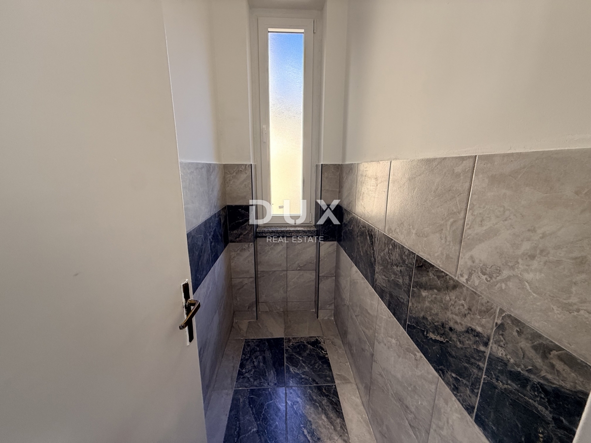 RIJEKA, POTOK - arredato 3 camere da letto + soggiorno con garage e 3 balconi, 2 bagni