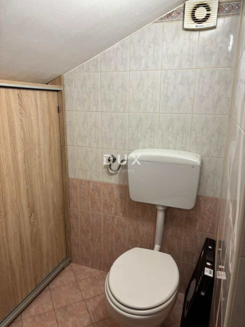 RIJEKA, SRDOČI - Appartamento su due piani con posto auto