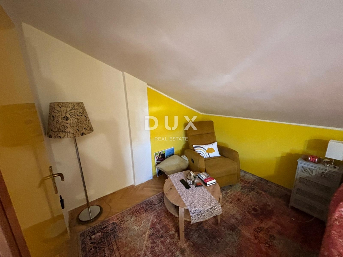 RIJEKA, SRDOČI - Appartamento su due piani con posto auto