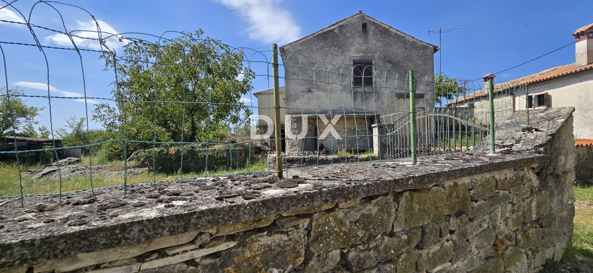 ISTRIA, GRAČIŠĆE - Imponente casa in pietra con vista e giardino
