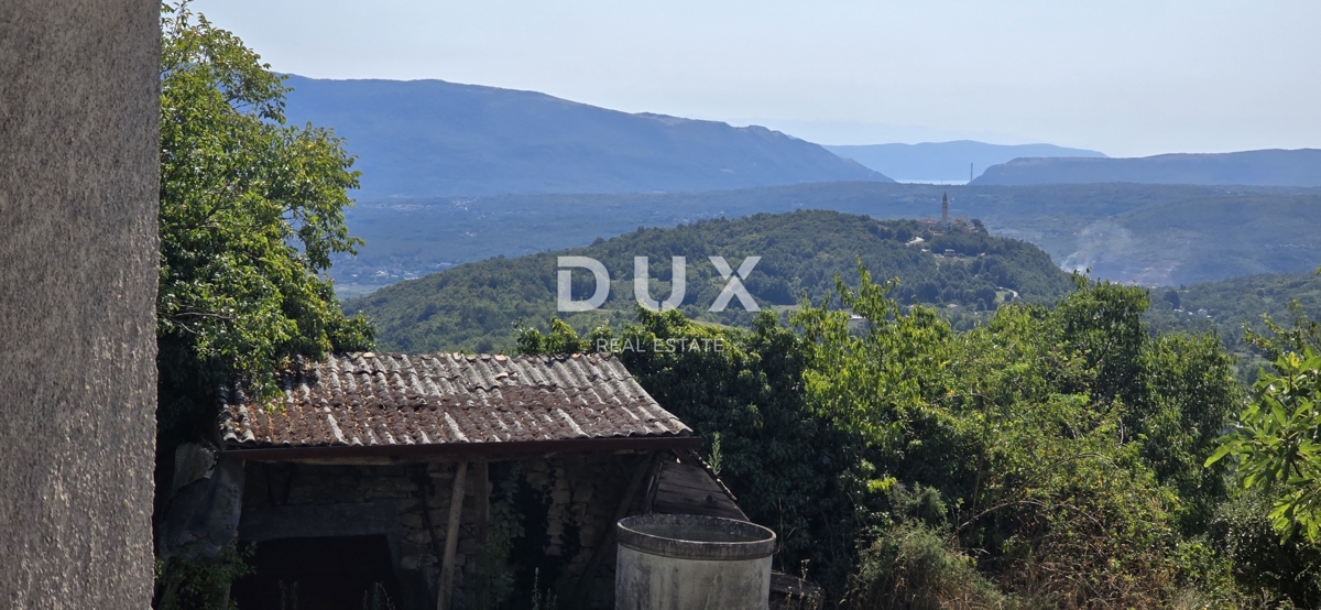 ISTRIA, GRAČIŠĆE - Imponente casa in pietra con vista e giardino