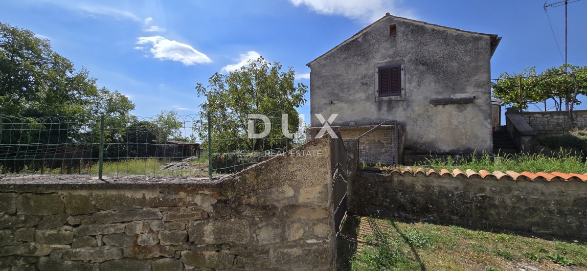 ISTRIA, GRAČIŠĆE - Imponente casa in pietra con vista e giardino