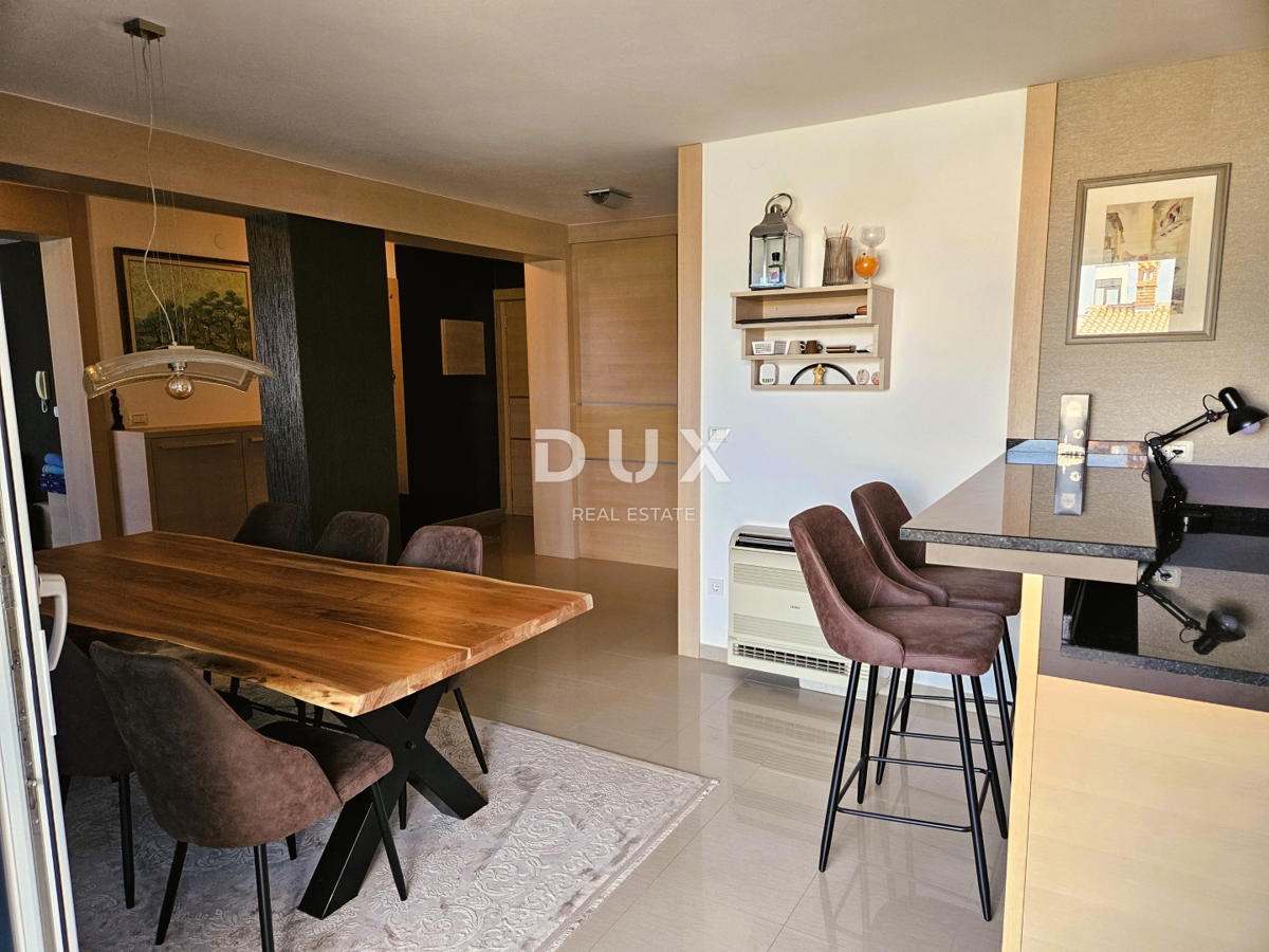 POLA, PJEŠČANA UVALA - appartamento superbamente arredato con terrazza a soli 150 metri dal mare, parcheggio