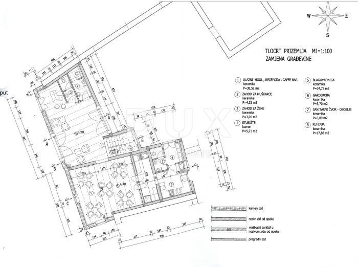 ISTRIA, MOMJAN – Terreno edificabile con vista e costruzioni in pietra